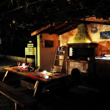 House!!! Lejlighed Sfakerá
